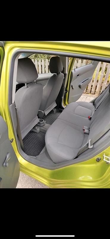 Gebraucht Chevrolet Spark 68 PS (50 kW) 2010 Grün Kleinwagen