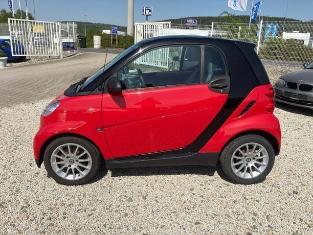 Gebraucht Smart ForTwo Coupé 61 PS (44 kW) 2009 Rot Coupé