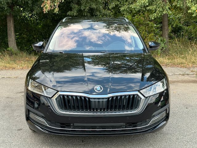 Blackmagic matallic Neu 2024 Skoda Octavia Selection Kombi | 37.700 € (Teuer) - Bild 1/4