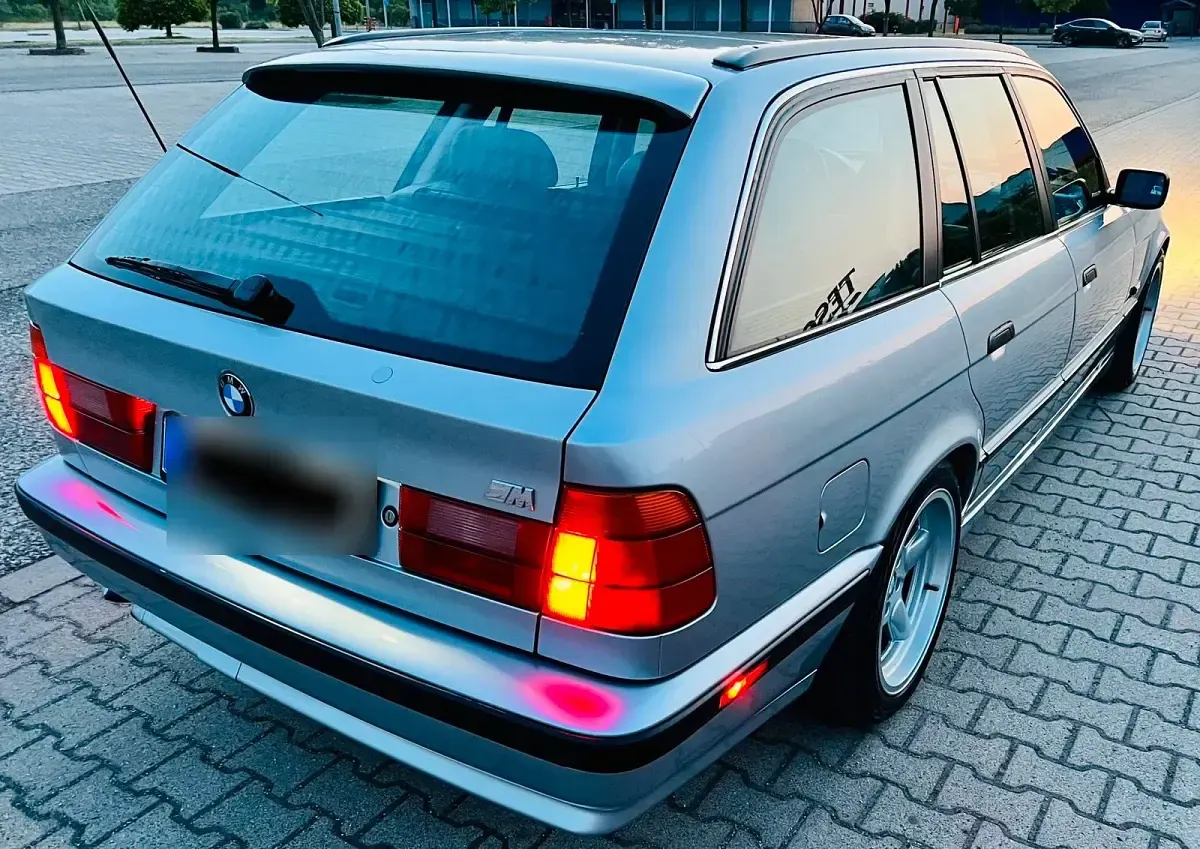Gebraucht BMW 525 143 PS (105 kW) 1995 Silber Kombi