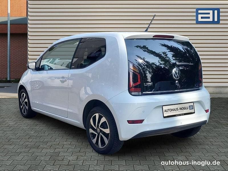 Gebraucht VW up! Active 65 PS (47 kW) 2021 Weiß pure white Kleinwagen