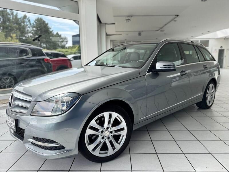 Gebraucht Mercedes C200 Avantgarde 136 PS (100 kW) 2013 Silber Kombi