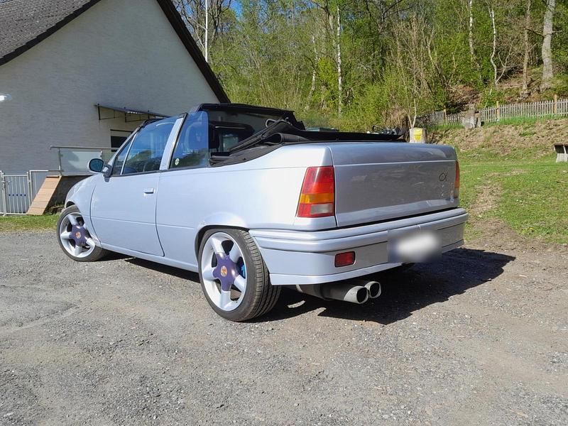 Gebraucht Opel Kadett 116 PS (85 kW) 1991 Kleinwagen