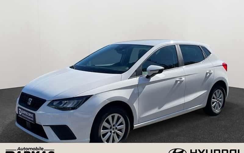 Weiß Gebraucht 2024 Seat Ibiza Style Limousine | 15.790 € (Guter Preis) - Bild 1/4