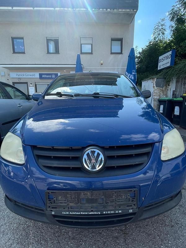 Blau Gebraucht 2005 VW Fox Kleinwagen | 600 € (Guter Preis) - Bild 1/4