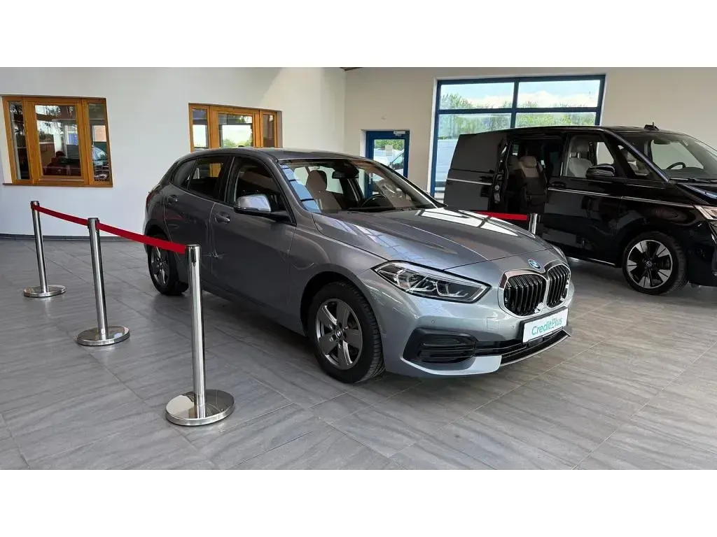 Gebraucht BMW 116 109 PS (80 kW) 2024 Grau (metallic) Kleinwagen