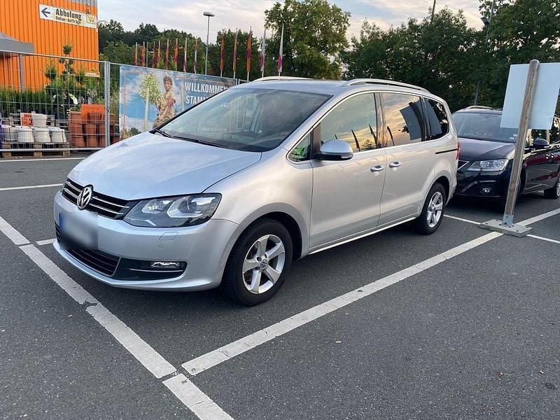 Gebraucht VW Sharan Highline 140 PS (102 kW) 2013 Silber Van / Kleinbus