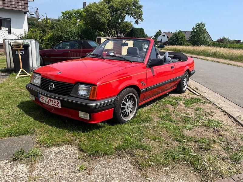Rot Gebraucht 1983 Opel Ascona Cabrio | 5.500 € - Bild 1/4