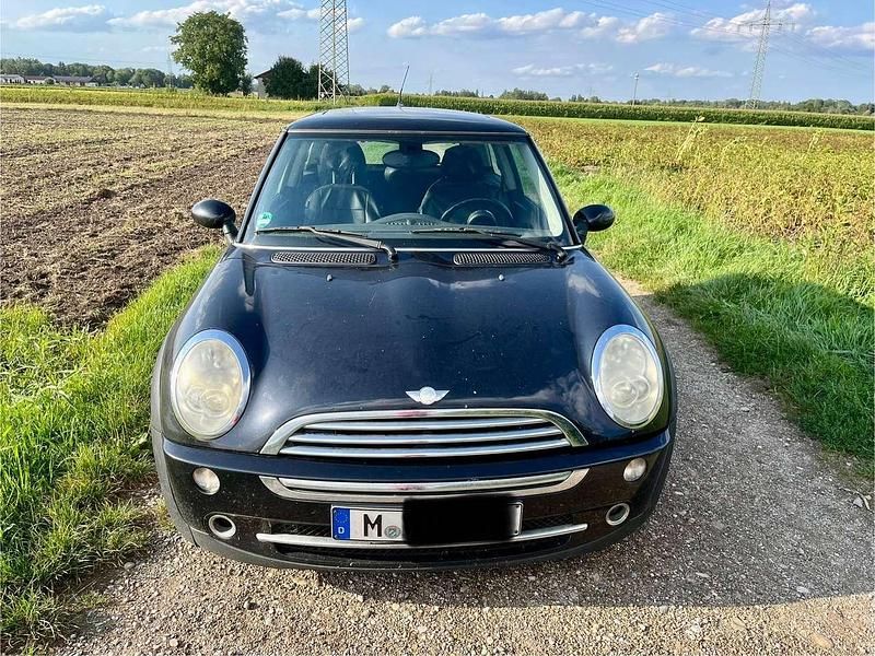 Schwarz Gebraucht 2005 Mini Cooper Coupé Coupé | 1.400 € (Guter Preis) - Bild 1/4