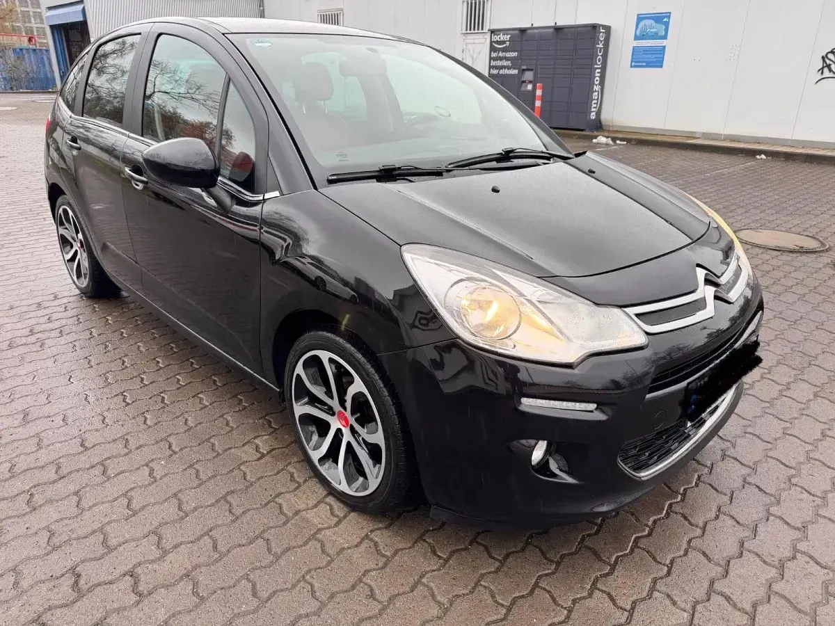 Używany Citroën C3 Red Block 114 KM (83 kW) 2014 Czarny Hatchback