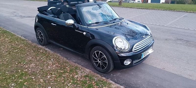 Gebraucht Mini One Cabriolet 98 PS (72 kW) 2010 Schwarz Cabrio