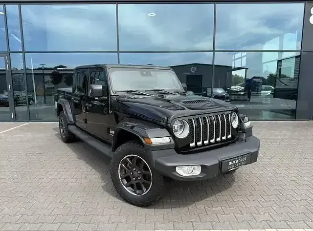 Gebraucht Jeep Gladiator Overland 264 PS (194 kW) 2022 Schwarz Pickup