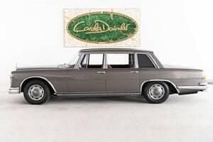 Gebraucht Mercedes 600 250 PS (183 kW) 1967 Grau Limousine