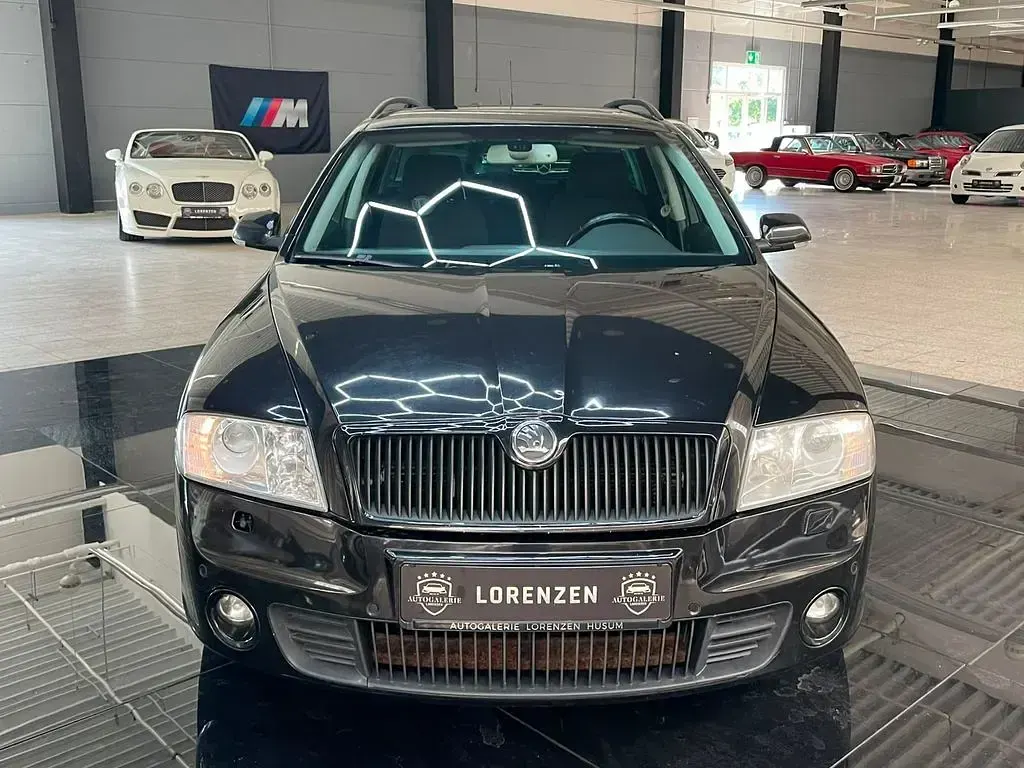 Gebraucht Skoda Octavia Elegance 160 PS (117 kW) 2008 Schwarz Kombi