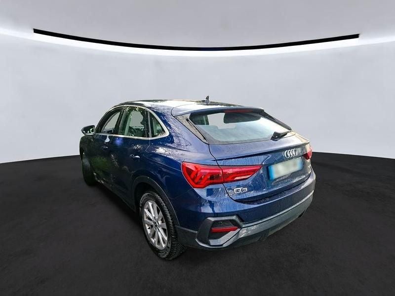 Gebraucht Audi Q3 Basis 150 PS (110 kW) 2022 Blau SUV