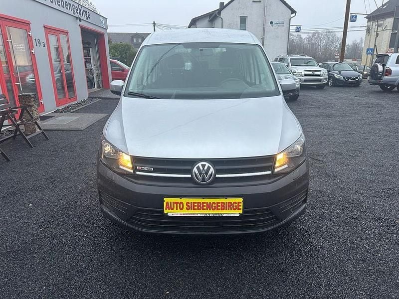 Silber Gebraucht 2019 VW Caddy Trendline Van / Kleinbus | 10.499 € (Guter Preis) - Bild 1/4