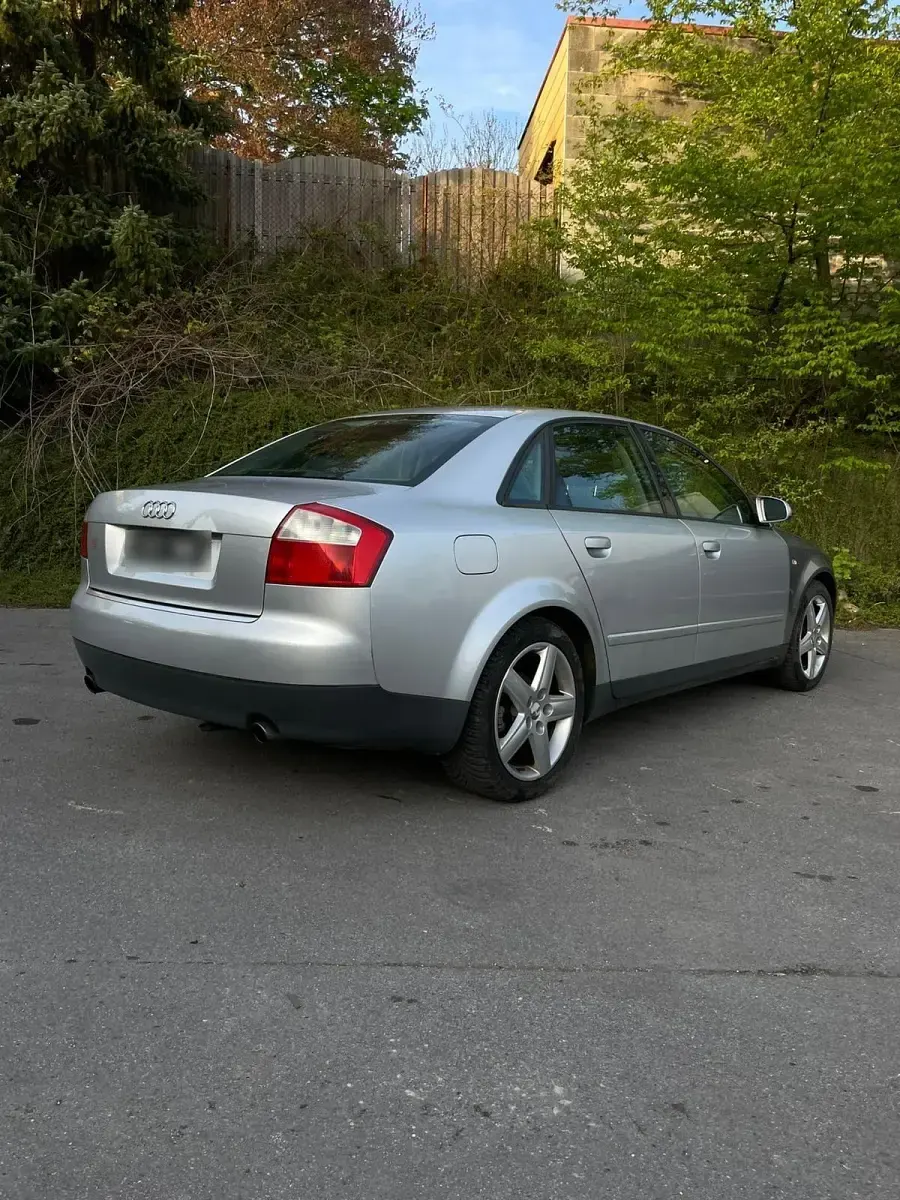 Gebraucht Audi A4 150 PS (110 kW) 2000 Limousine