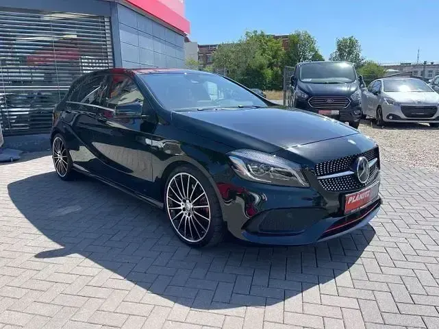 Gebraucht Mercedes A250 218 PS (160 kW) 2016 Kosmosschwarz Kleinwagen