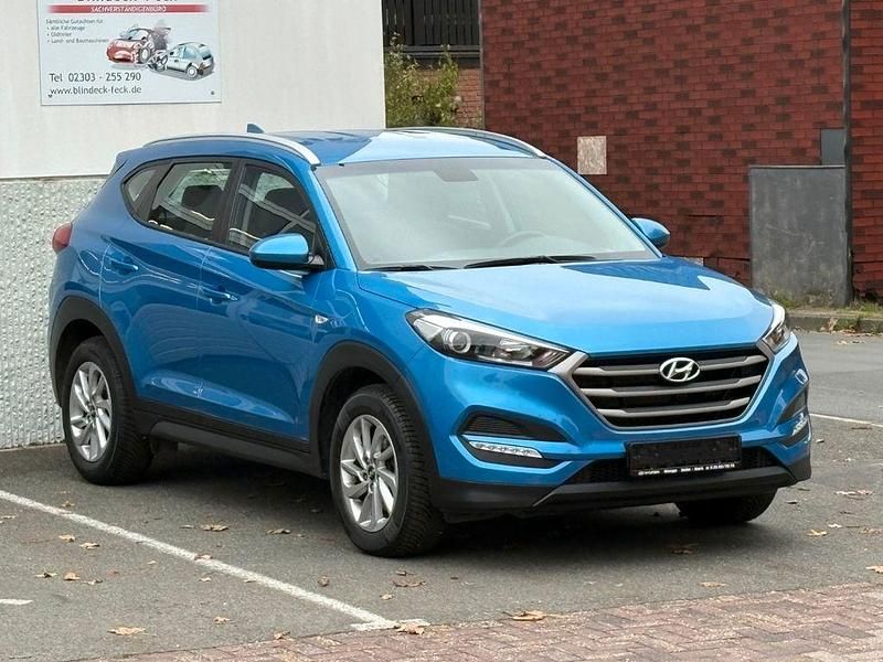 Blau Gebraucht 2017 Hyundai Tucson GO! SUV | 15.990 € (Fairer Preis) - Bild 1/4