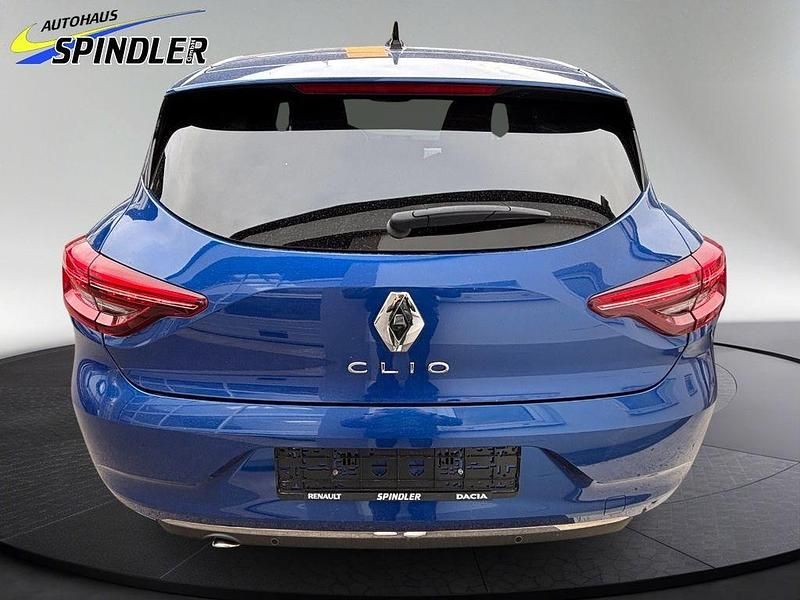 Gebraucht Renault Clio V Techno 91 PS (66 kW) 2023 Blau Limousine