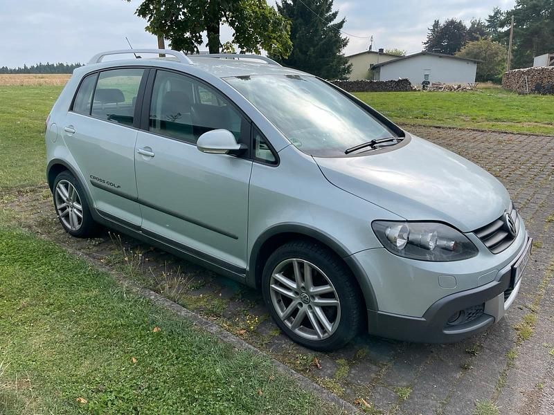 Blau Gebraucht 2009 VW Golf Plus Cross Van / Kleinbus | 2.500 € (Superpreis) - Bild 1/4