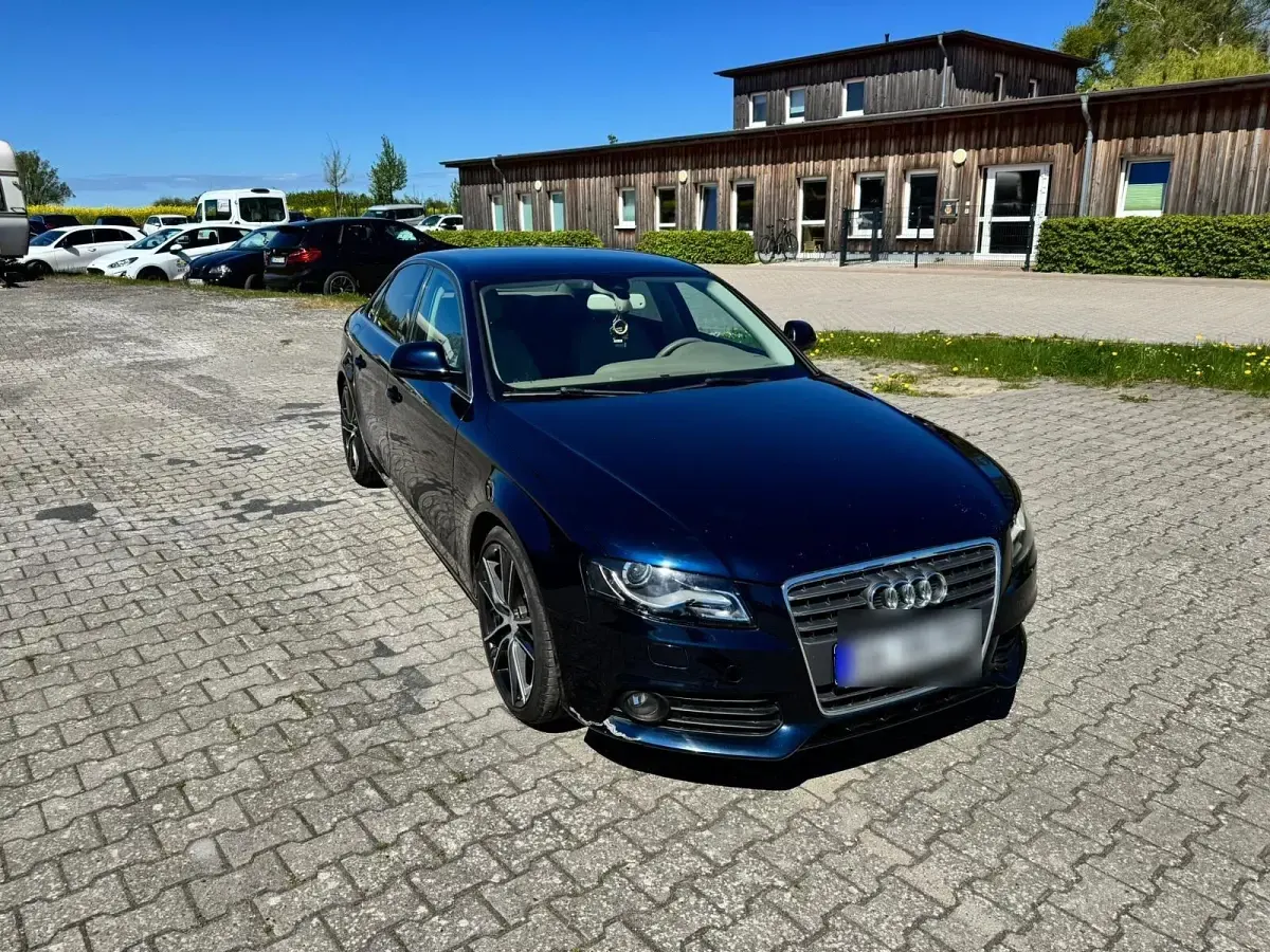 Gebraucht Audi A4 190 PS (139 kW) 2008 Blau Limousine