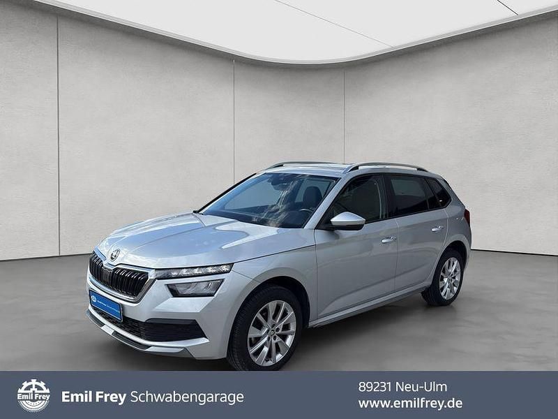 Brilliantsilber metallic Gebraucht 2020 Skoda Kamiq Style SUV | 20.980 € (Fairer Preis) - Bild 1/4