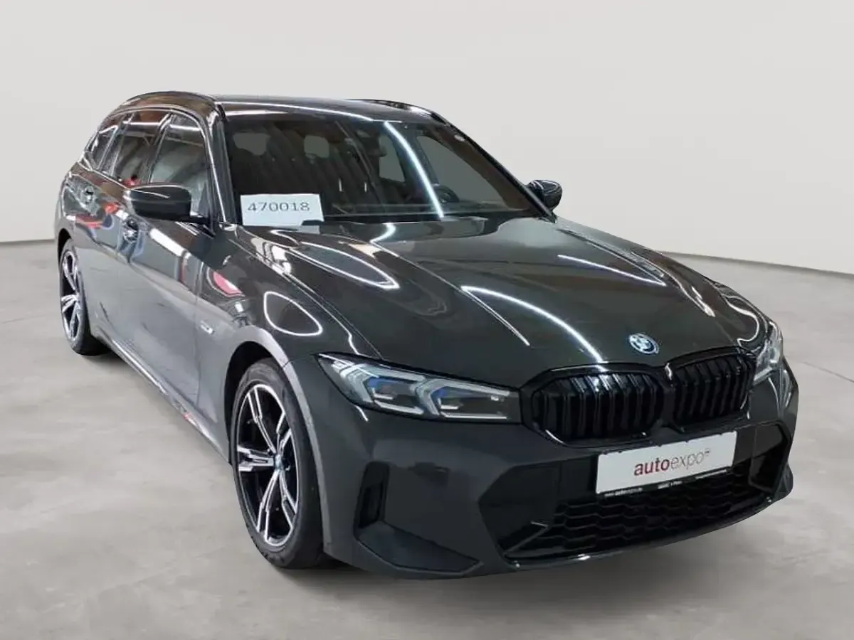 Gebraucht BMW 320 M Sport 163 PS (119 kW) 2023 Kombi