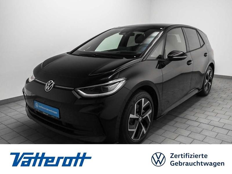 Grenadillschwarz metallic Gebraucht 2025 VW ID.3 Pro Kleinwagen | 39.950 € (Teuer) - Bild 1/4