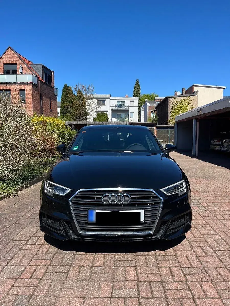 Gebraucht Audi A3 Sport 150 PS (110 kW) 2017 Schwarz Limousine