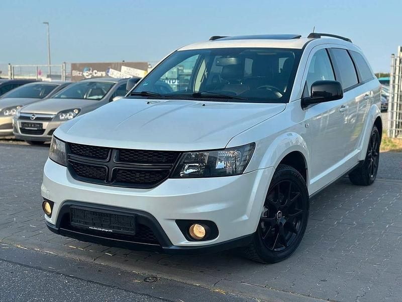Gebraucht 2015 Fiat Freemont Black Code SUV | 10.999 € (Fairer Preis) - Bild 1/4