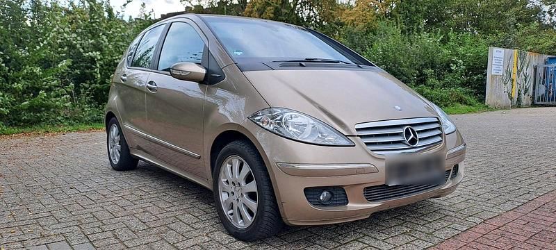 Gelb Gebraucht 2008 Mercedes A200 Limousine | 3.999 € (Guter Preis) - Bild 1/4