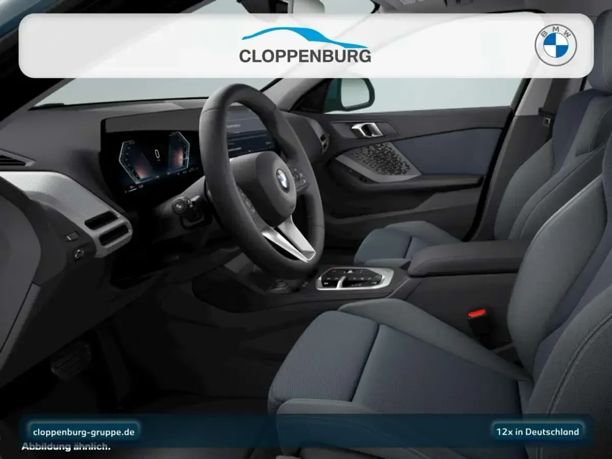 Neu BMW 120 170 PS (125 kW) 2026 Cape york gruen Kleinwagen