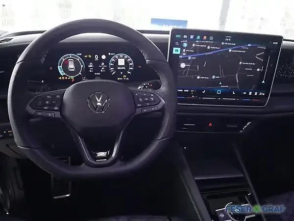 Neu VW Tayron 150 PS (110 kW) 2026 Delfingrau metallic SUV