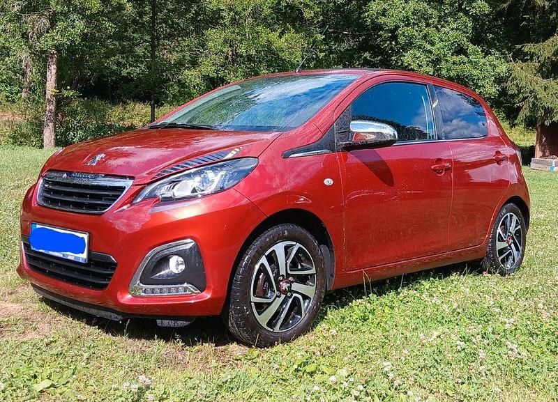 Rot Gebraucht 2020 Peugeot 108 Collection Kleinwagen | 9.900 € (Fairer Preis) - Bild 1/4