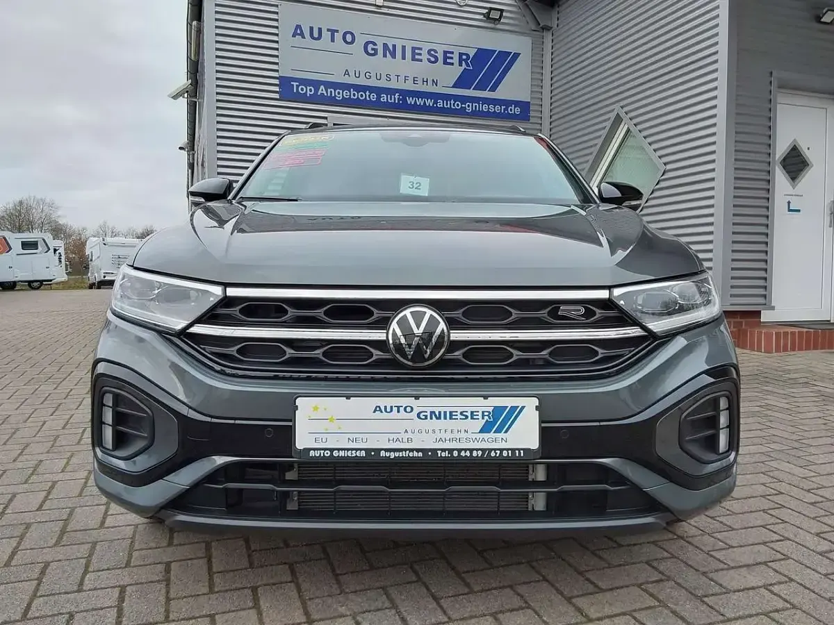 Gebraucht VW T-Roc Style 150 PS (110 kW) 2025 Grau SUV