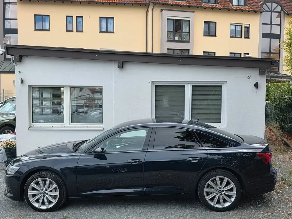 Gebraucht Audi A6 Design 340 PS (250 kW) 2023 Firmamentblau Limousine