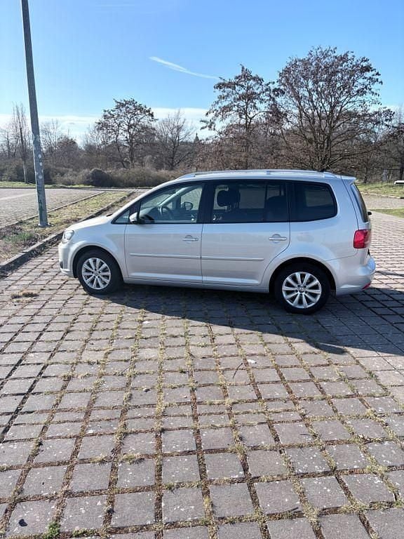 Gebraucht VW Touran Highline 140 PS (102 kW) 2013 Beige Van / Kleinbus