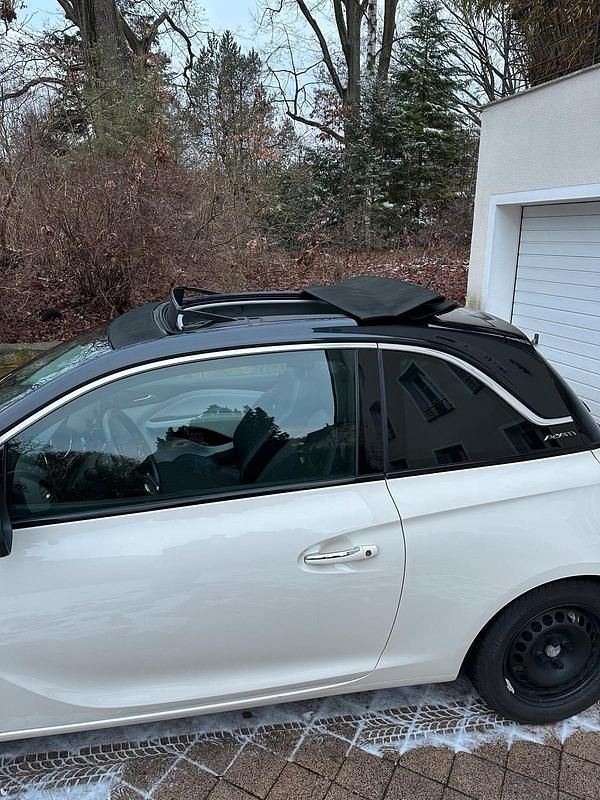 Gebraucht Opel Adam Open Air 87 PS (63 kW) 2015 Weiß Kleinwagen