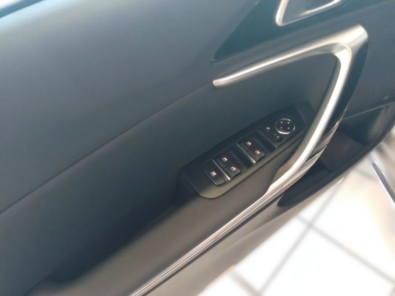 Gebraucht Kia ProCeed GT-Line 140 PS (102 kW) 2024 Silber Kleinwagen