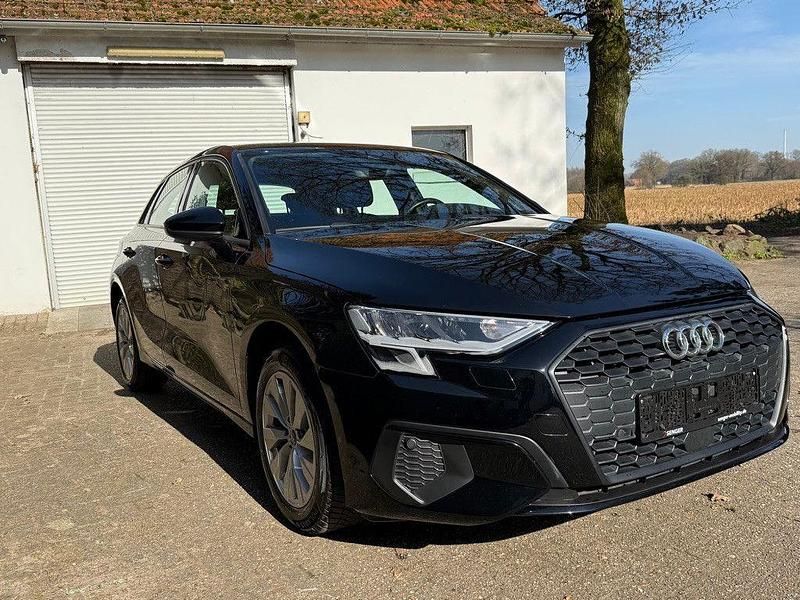Gebraucht Audi A3 Sport 204 PS (150 kW) 2021 Schwarz Limousine