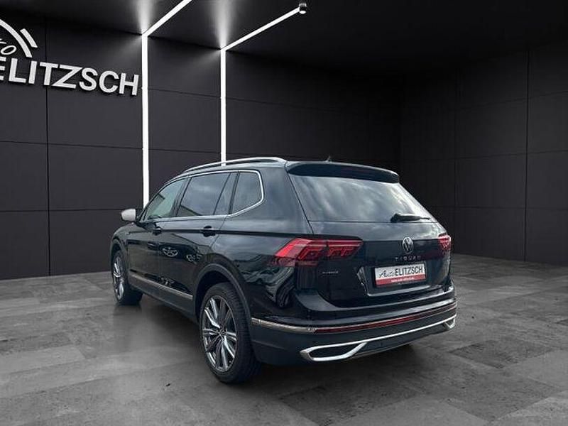 Gebraucht VW Tiguan Allspace Elegance 200 PS (147 kW) 2023 Schwarz SUV