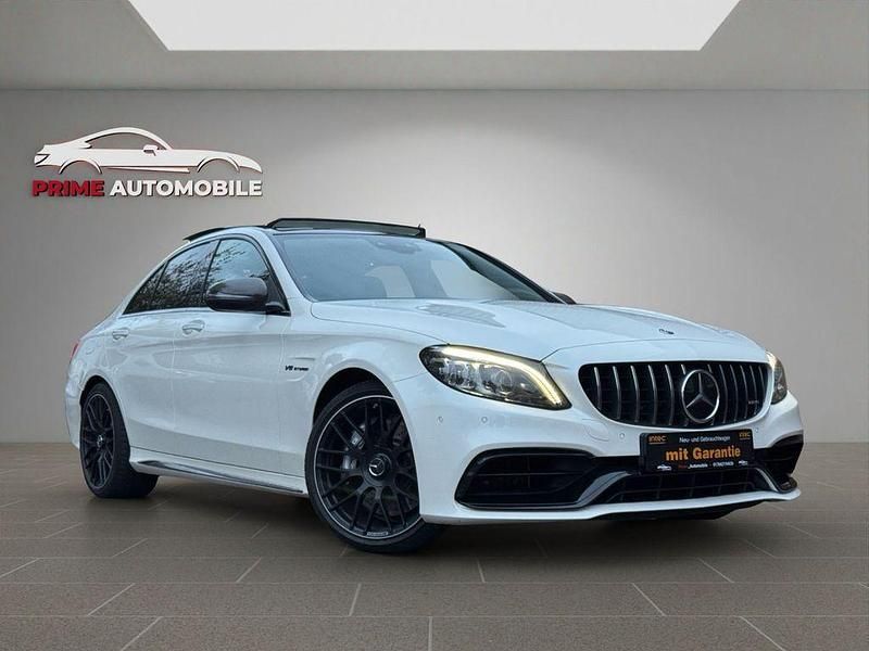 Weiß Gebraucht 2019 Mercedes C63 AMG AMG Limousine | 49.999 € (Fairer Preis) - Bild 1/4