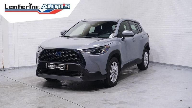Grau Gebraucht 2023 Toyota Corolla Cross Active SUV | 31.534 € (Fairer Preis) - Bild 1/4