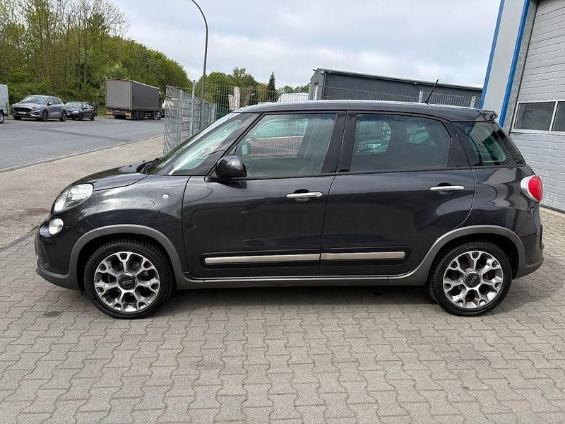 Gebraucht Fiat 500L Trekking 95 PS (69 kW) 2016 Grau Van / Kleinbus