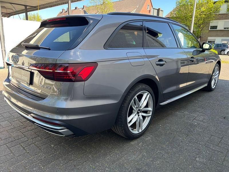 Gebraucht Audi A4 Advanced 163 PS (119 kW) 2019 Terragrau metallic (metallic) Kombi