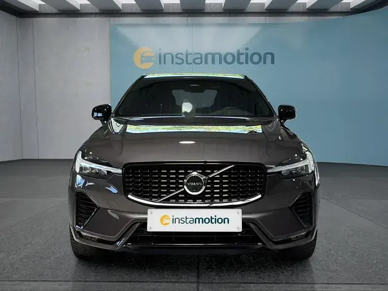 Gebraucht Volvo XC60 250 PS (183 kW) 2025 Grau SUV