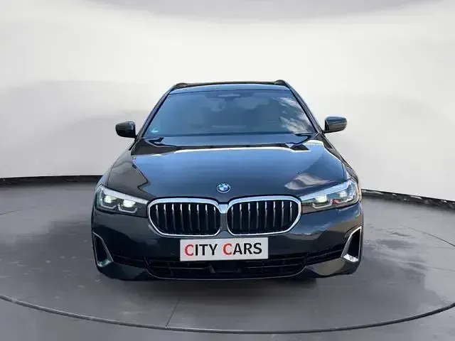 Gebraucht BMW 530 Luxury Line 286 PS (210 kW) 2023 Andere Kombi