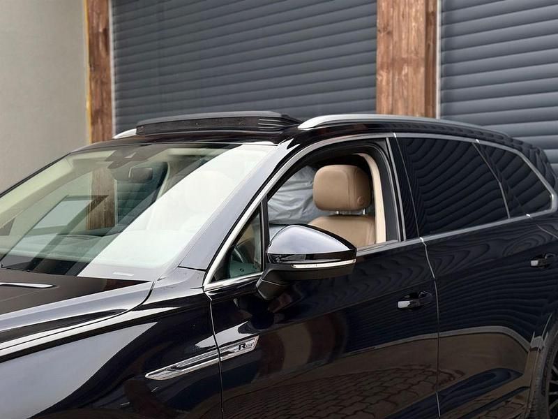 Gebraucht VW Touareg Atmosphere 231 PS (169 kW) 2020 Schwarz SUV