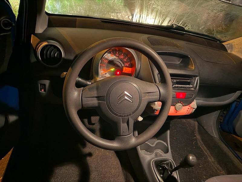 Gebraucht Citroën C1 68 PS (50 kW) 2011 Blau Kleinwagen